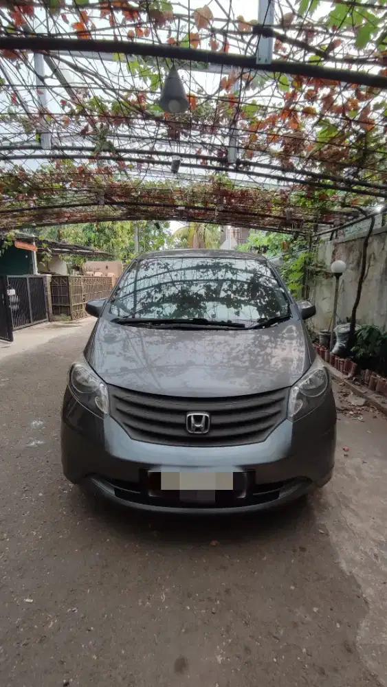 Honda Freed SD AT 1.5 S GREY
