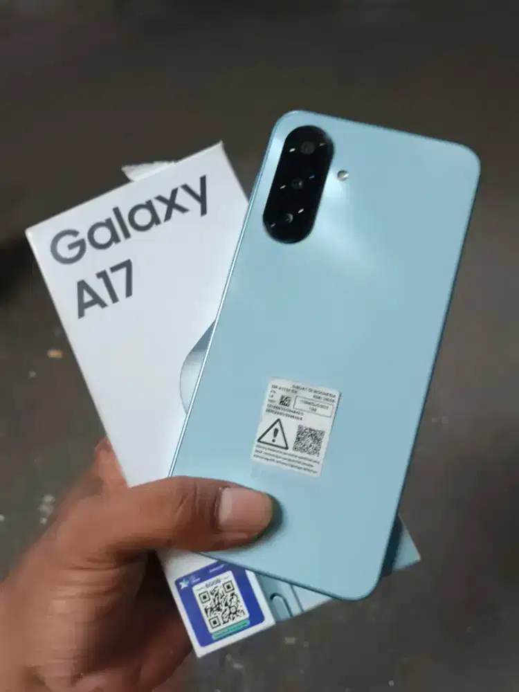 Samsung A17 ram 8+8/256GB