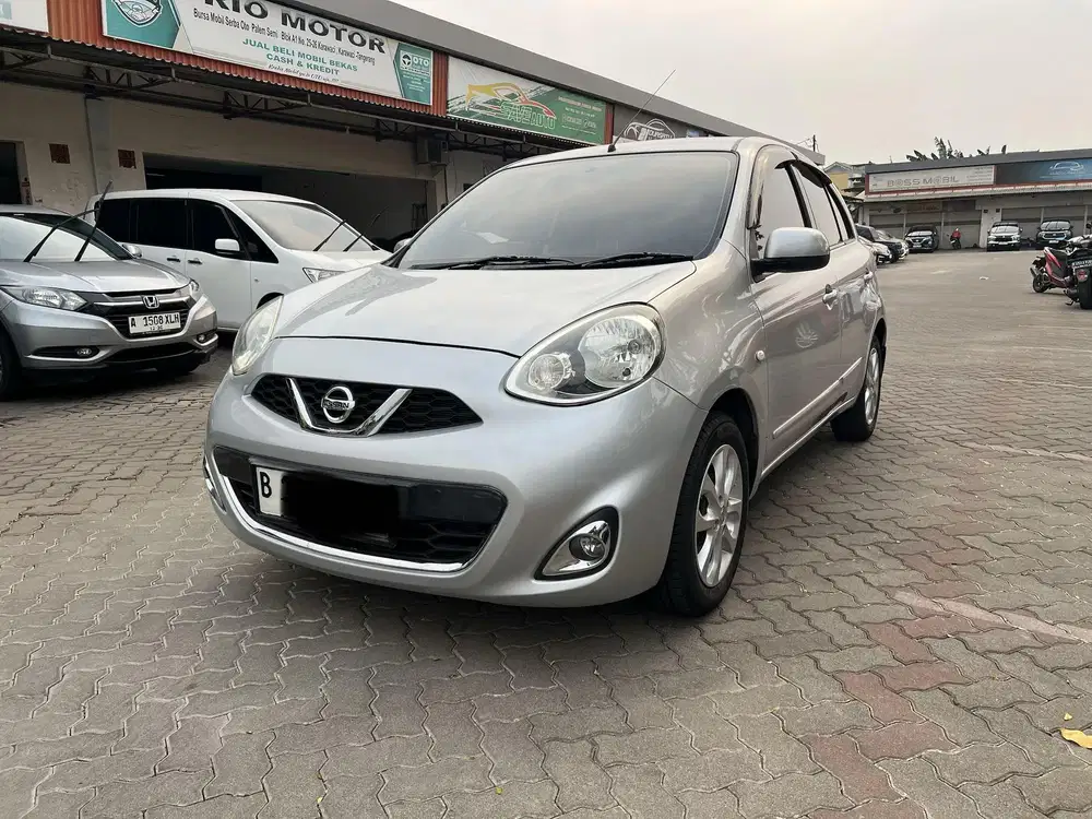 Nissan March 1.5 XS CBU Manual 2014 Silver Istimewa tangan pertama