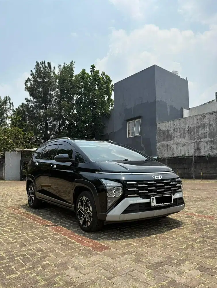 DIJUAL Hyundai Stargazer-X Captain Seat (2024) (LOW KM-Terawat)