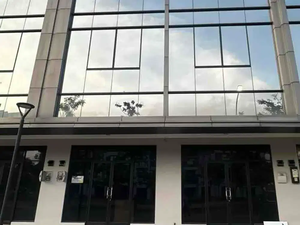 Disewakan Ruko Osaka Boulevard PIK 2 Termurah