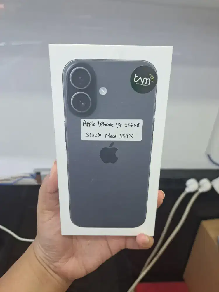 Apple IPhone 17 256GB Black New Segel Box Garansi IBOX