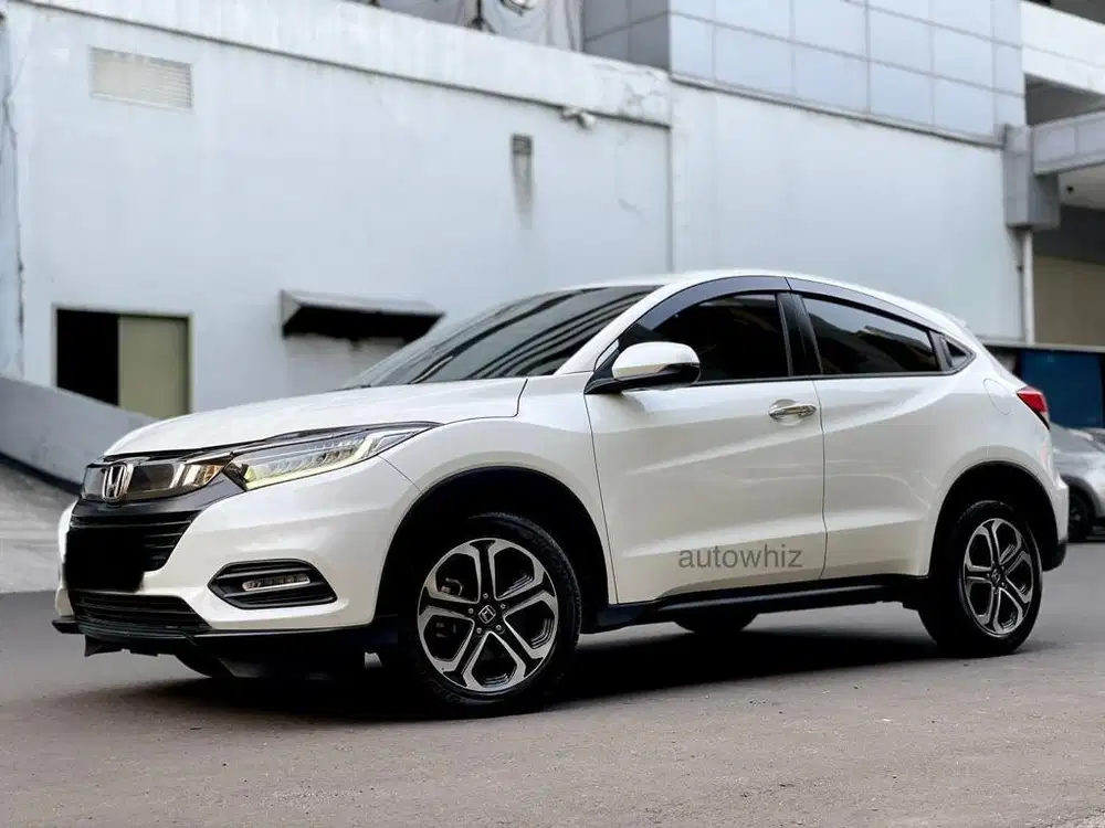 HONDA HRV 1.5 SE CVT 2021 PUTIH