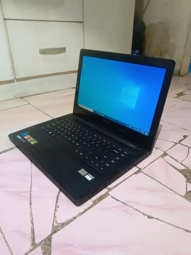 Laptop lenovo G40 ram 4 vga radeon 2gb