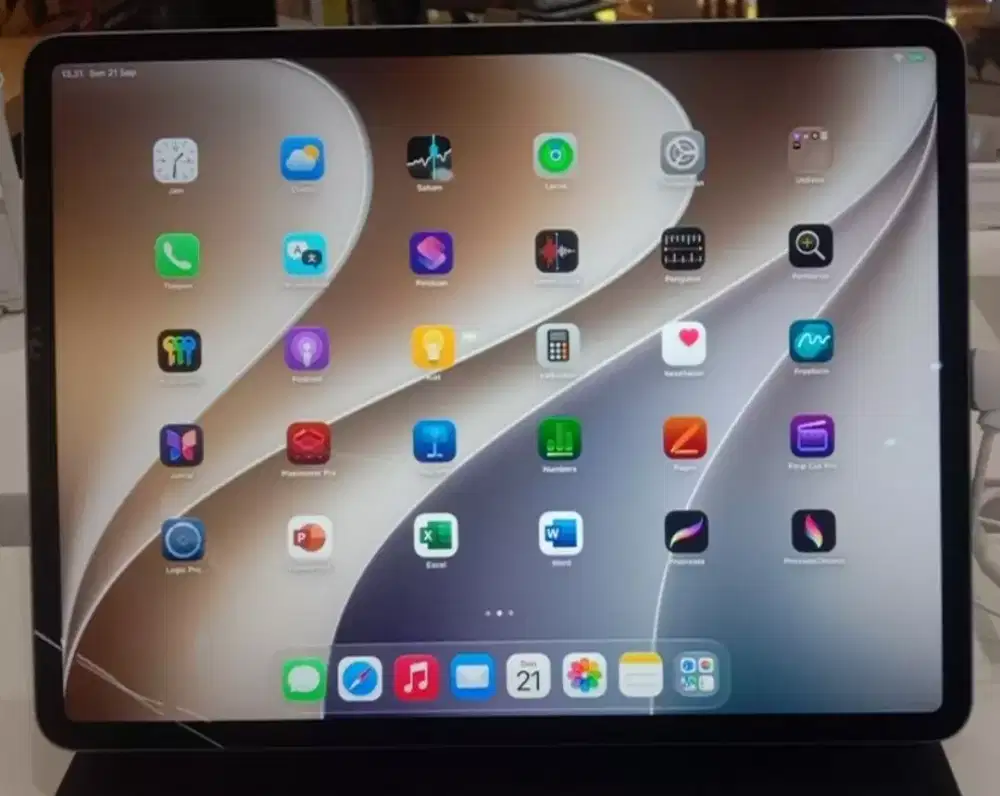 Cicilan Tanpa DP Hanya Pakai KTP - iPad Air 13inc 128GB WiFi
