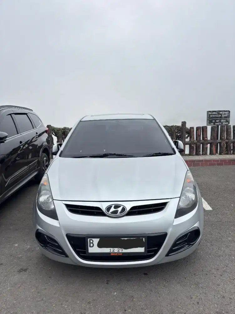 Hyundai i20 tahun 2012 rawatan