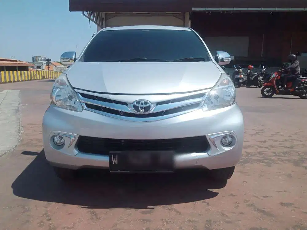 Toyota Avanza 2012 Bensin