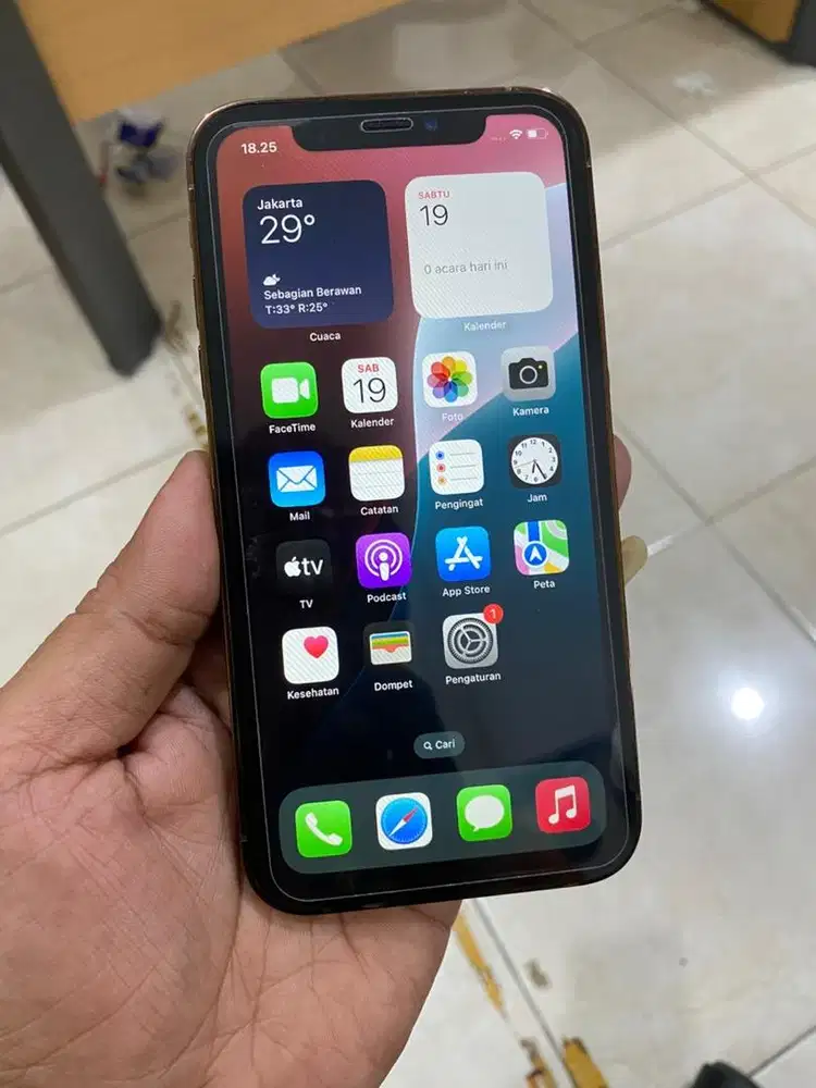 Iphone XR 256gb minus sesuai iklan aman