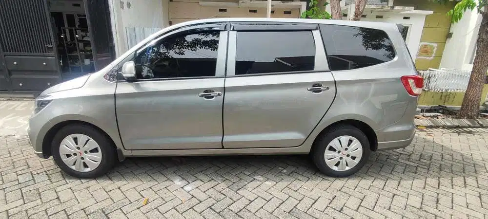 Wuling Confero 2023 Bensin