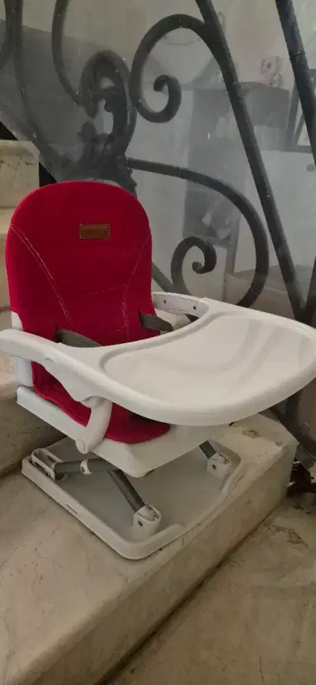 Tempat duduk BABYELLE utk baby/toddler Makan & Minum