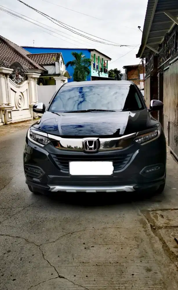 Dijual Honda HRV SE 2020 Hitam