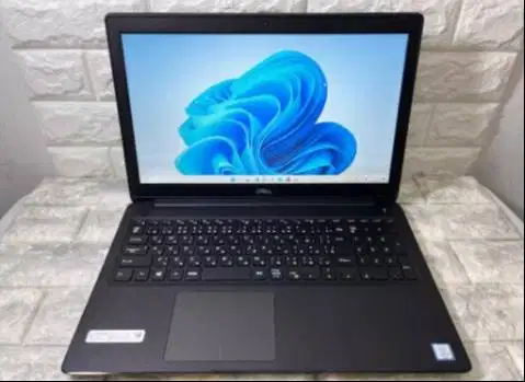 Laptop DELL 3500 layar 15 inc core i5 g8 RAM 8GB SSD 256 TOUCHSCREN U