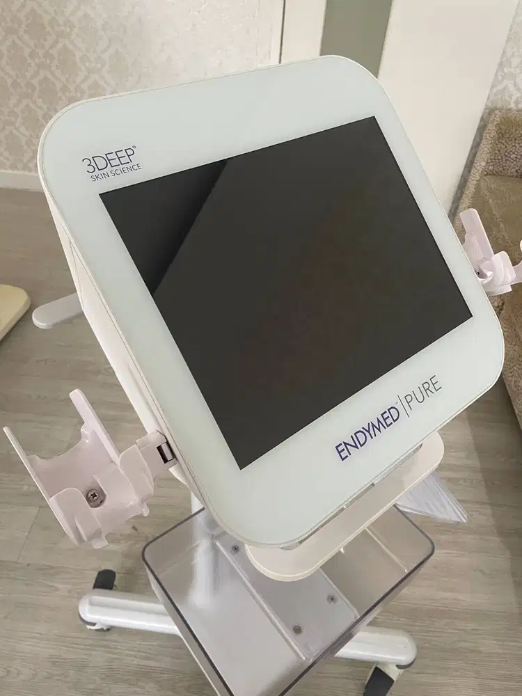 ENDYMED PURE 2.0 - Multipolar RF Laser for Lifting, Tightening, etc.