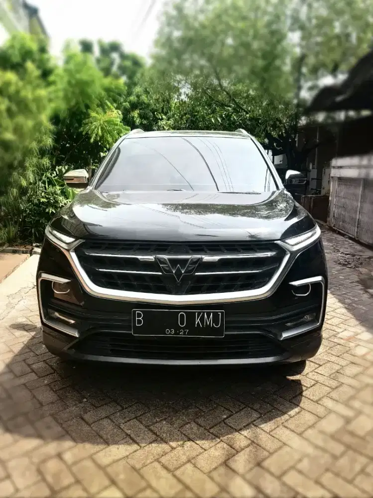 WULING ALMAZ 7 SEATER