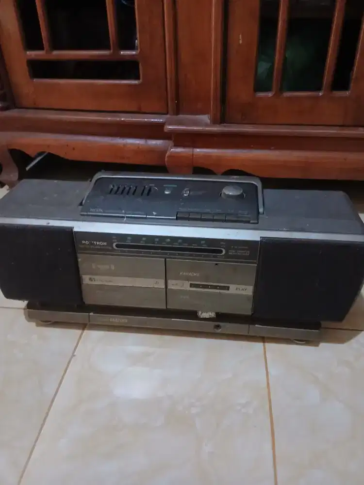 radio polytron bekas