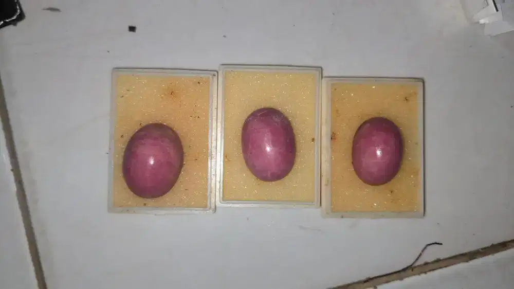 Batu RED BORNEO