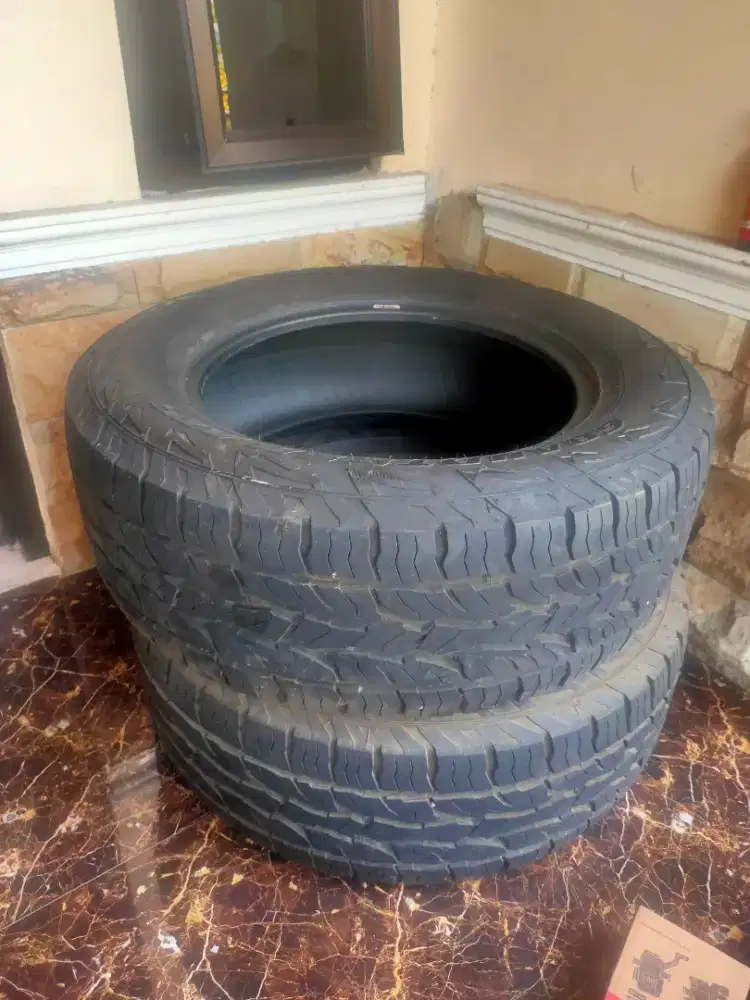 Ban Mobil Dunlop Grandtrek AT5 265/60 R18