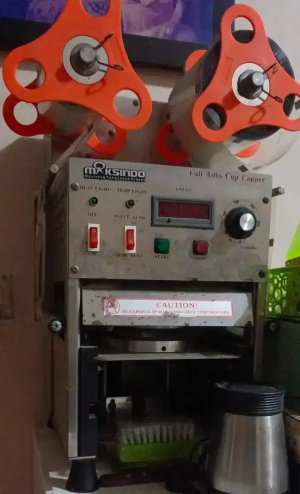 Alat press cup minuman otomatis merk maksindo