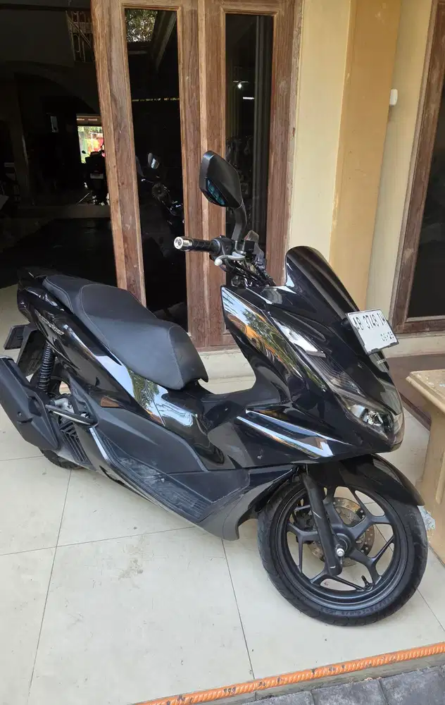Pcx 160 cbs hitam glosy 2024 gbm