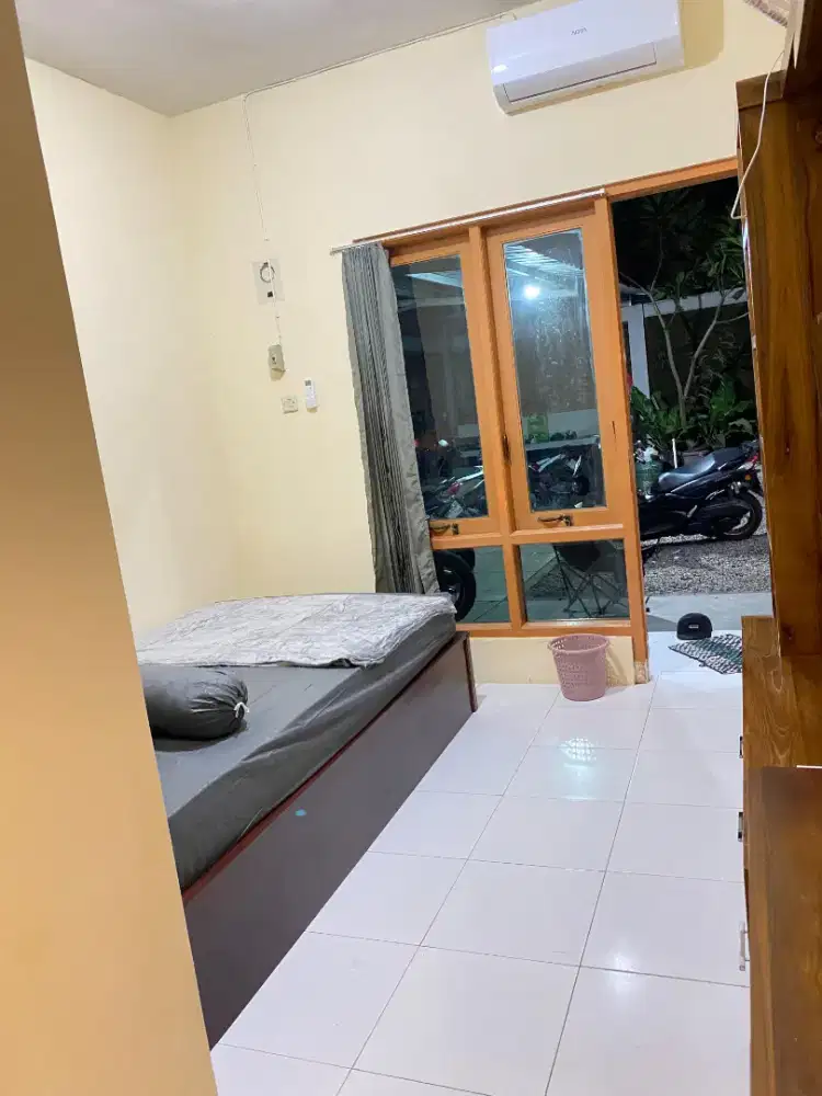 Disewakan kost exclusif campur di colomadu karanganyar