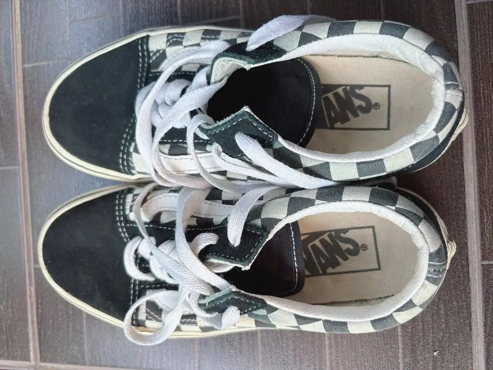 Sepatu Sneakers Vans Checkerboard Motif Catur