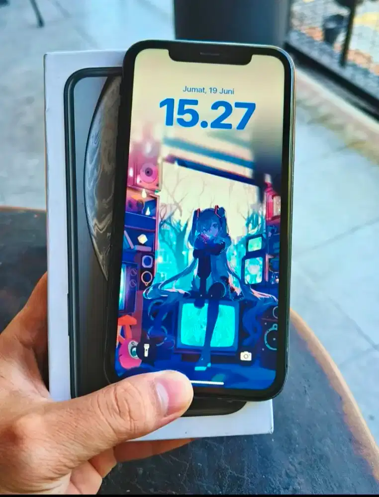 Iphone XR 256GB Black Lengkap