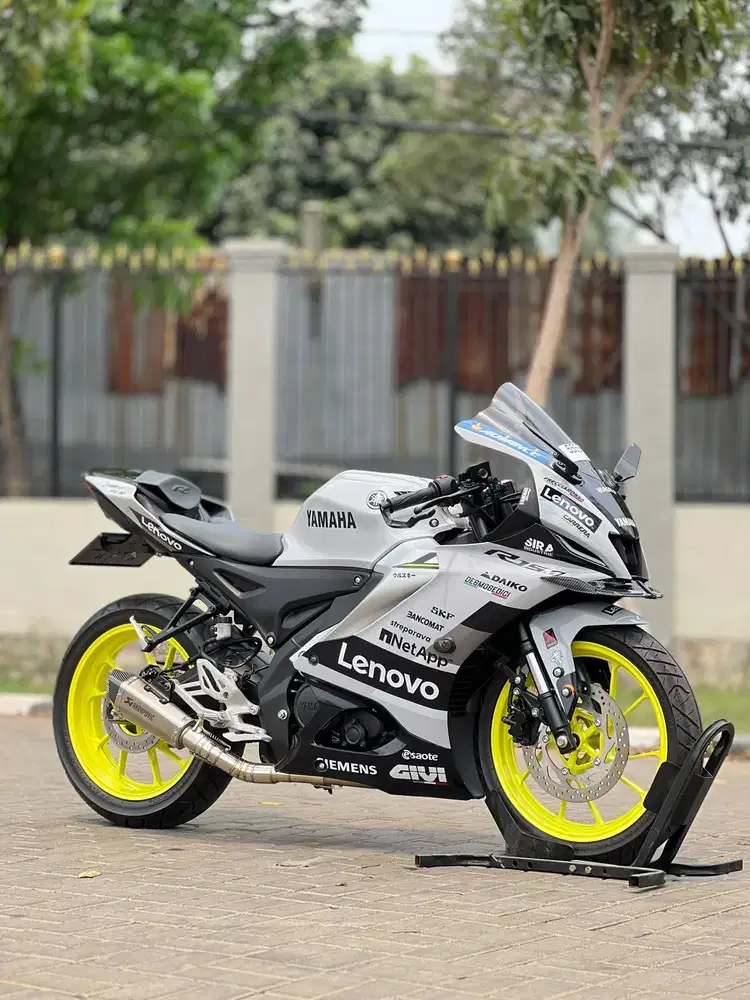 YAMAHA YZF R15 V4 2023 GREY KM 200 PERAK PAJAK PANJANG NO MINUS