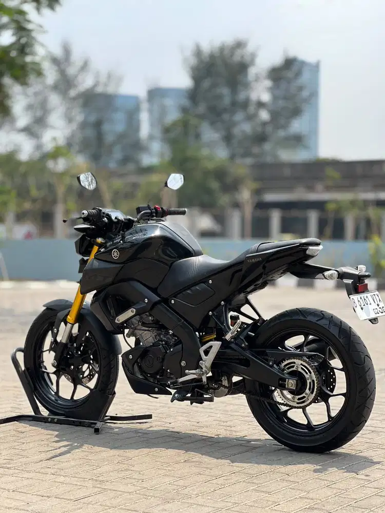 YAMAHA MT15 2019 BLACK KM 4K PAJAK PANJANG SIAP HARIAN