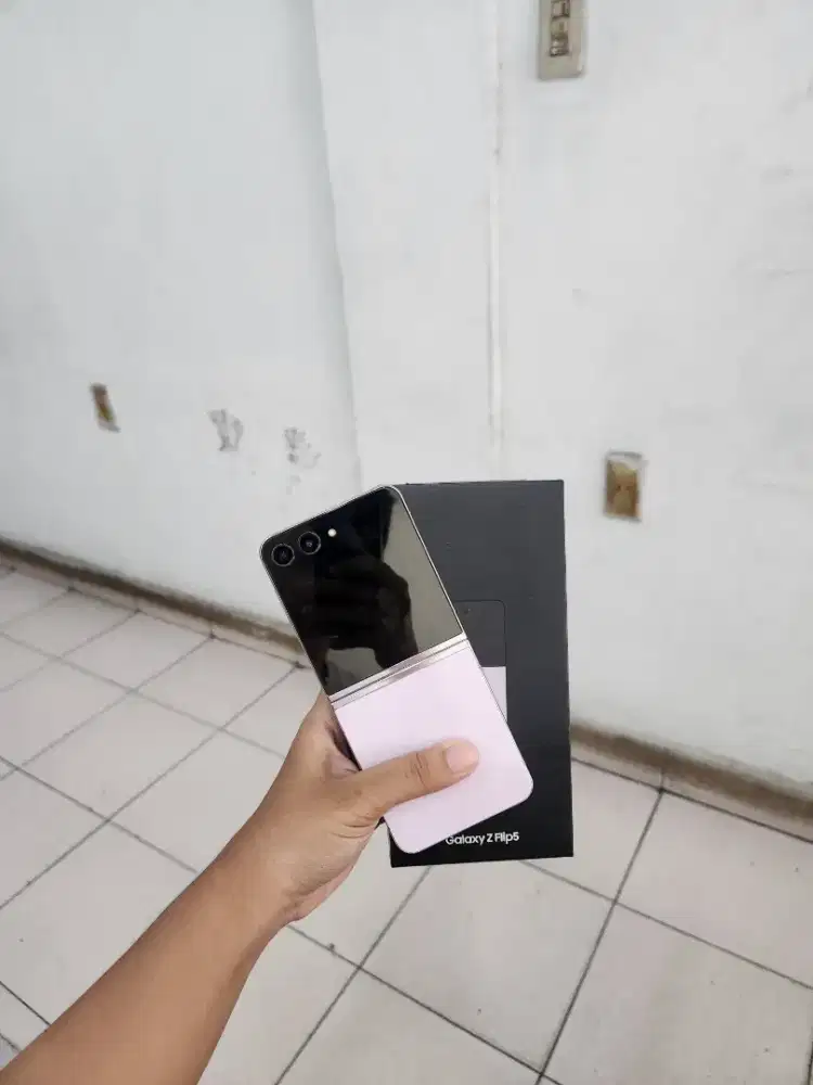 Samsung Z Flip 5 256Gb - resmi #Relax