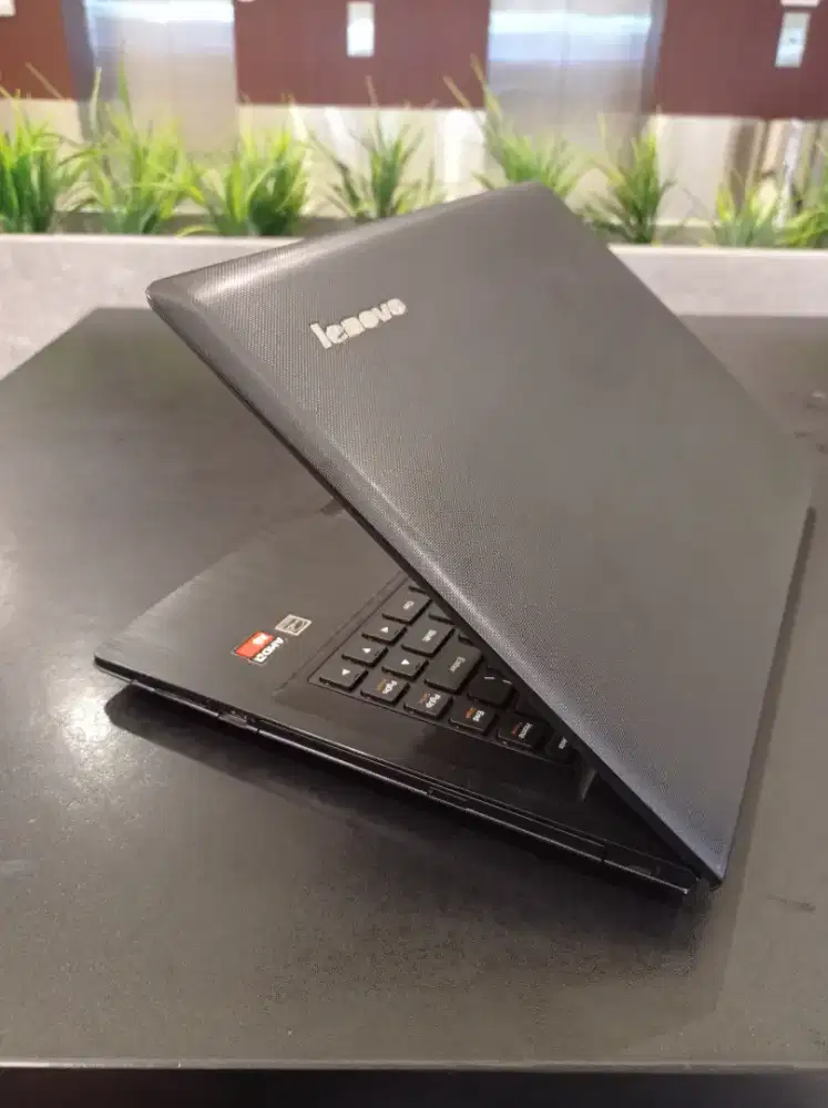 Laptop Lenovo RAM 4 HDD 1 TB Windows 10