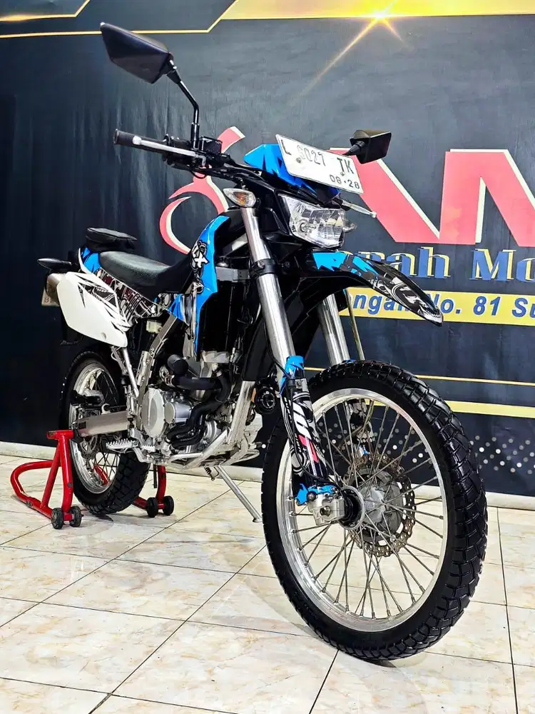 Kawasaki KLX 250cc warna Hitam Mewah Th 2013. Anugerah Motor Rungkut