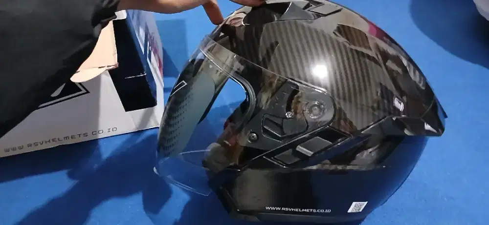 Helm RSV sv300 Carboon