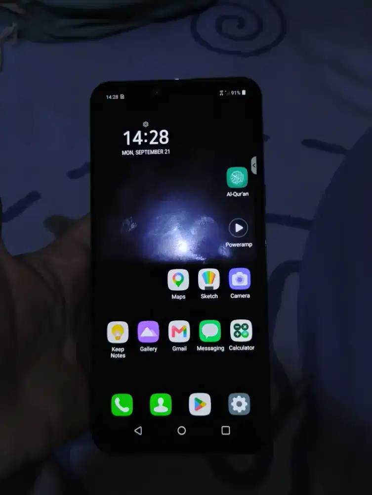 LG G8s thinQ second