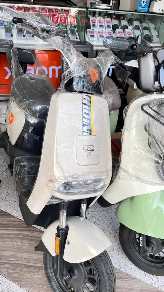 SEPEDA LISTRIK YADEA RIDING