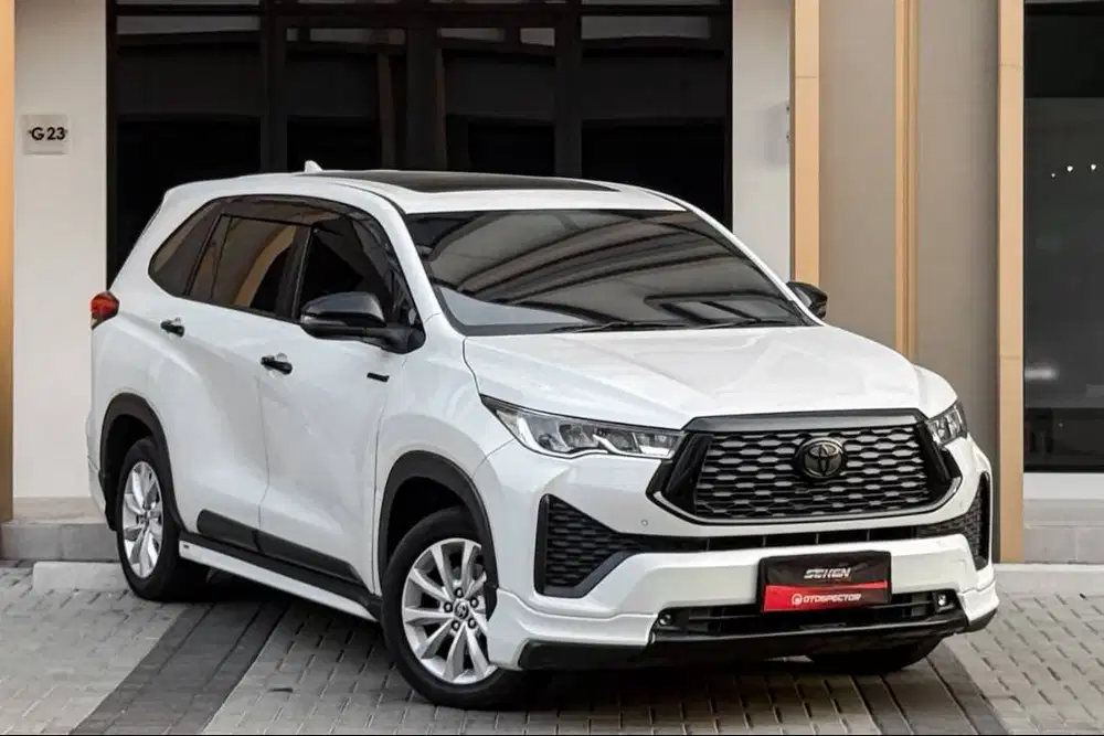 Toyota Kijang Innova Zenix 2.0V 2.0 V Hybrid Modellista Sunroof 2023