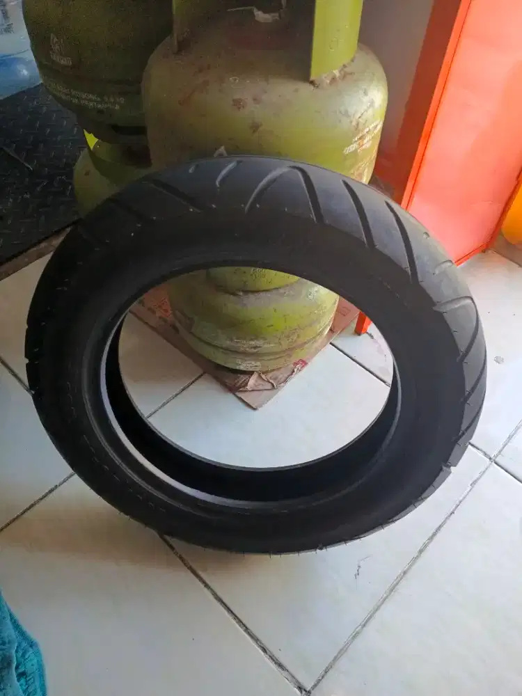 Ban donat IRC tubles buat Scoopy original msh tebal