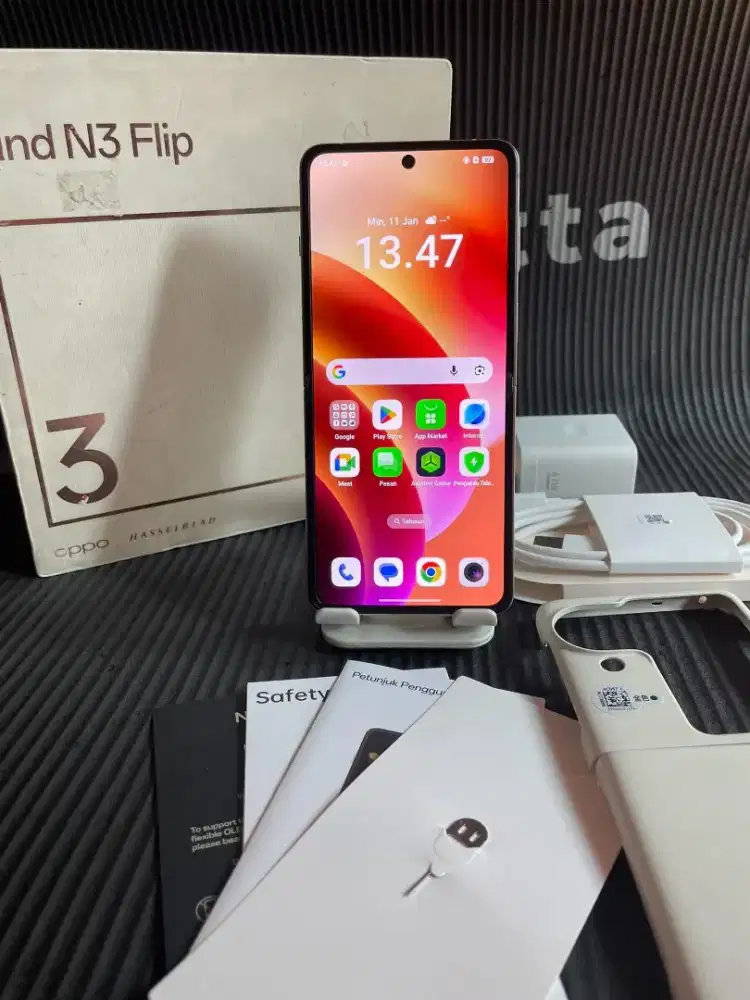 Oppo find N3 Flip 5G  12/256 fulset likenew mulus normal semua
