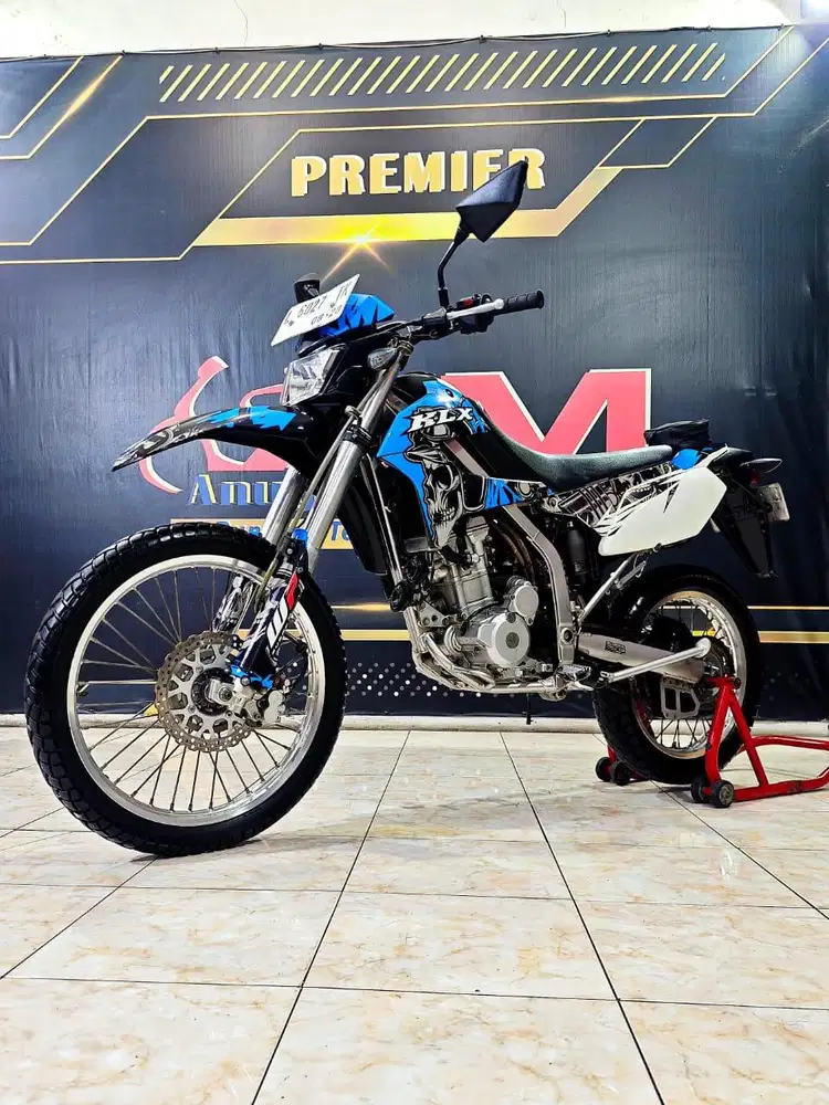 Kawasaki KLX 250cc warna Hitam mewah Th 2013. Anugerah Motor Rungkut