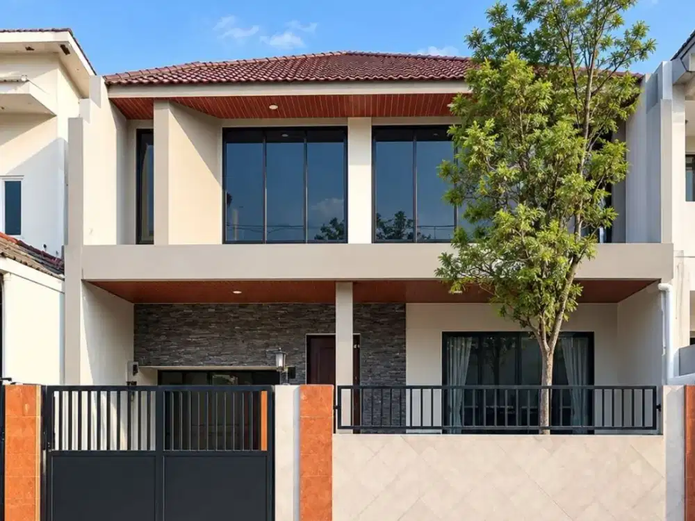 Rumah Nginden Intan  STRATEGIS