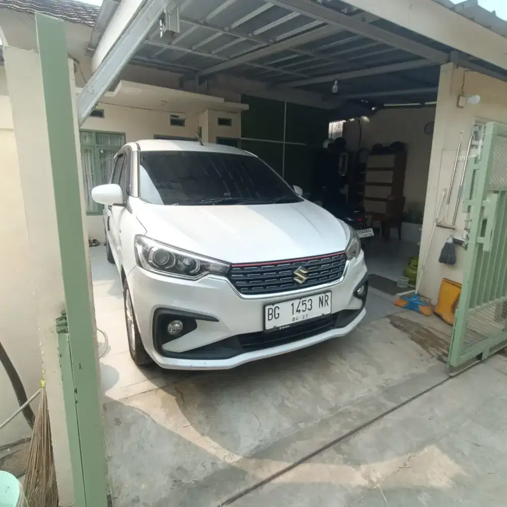 Suzuki Ertiga MT Putih Mutiara 2022