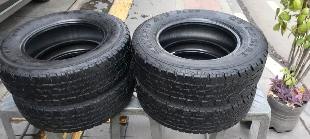 4ban Inova lama 205/70/R15 GT Radial Savero A/T Plus 90% nik 2022