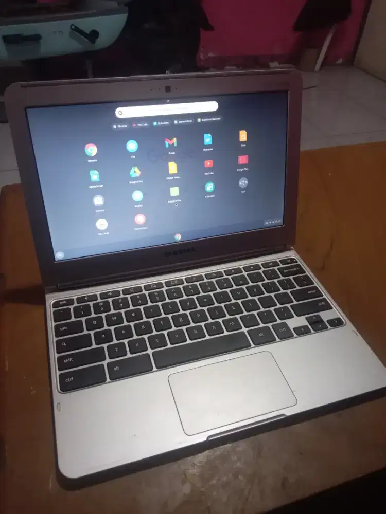 chromebook/laptop
