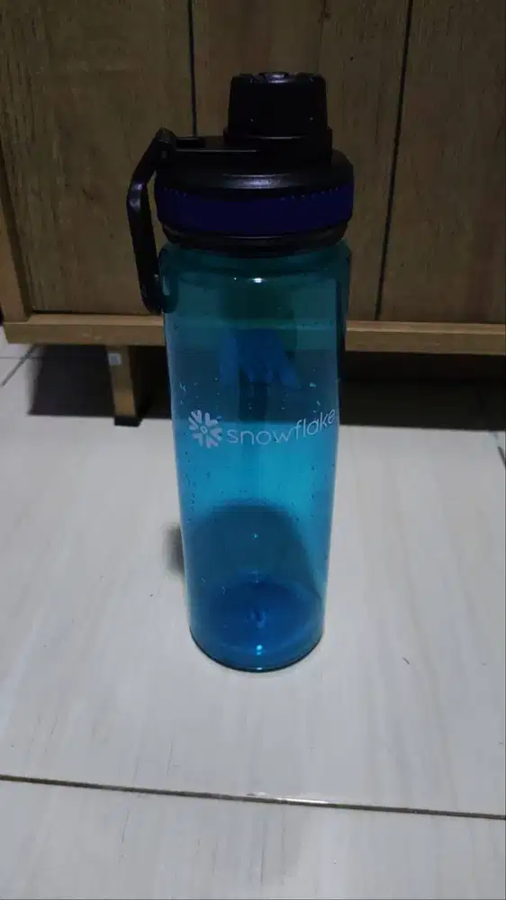 Botol Air Minum 1 Liter Portable Sporty BPA Free
