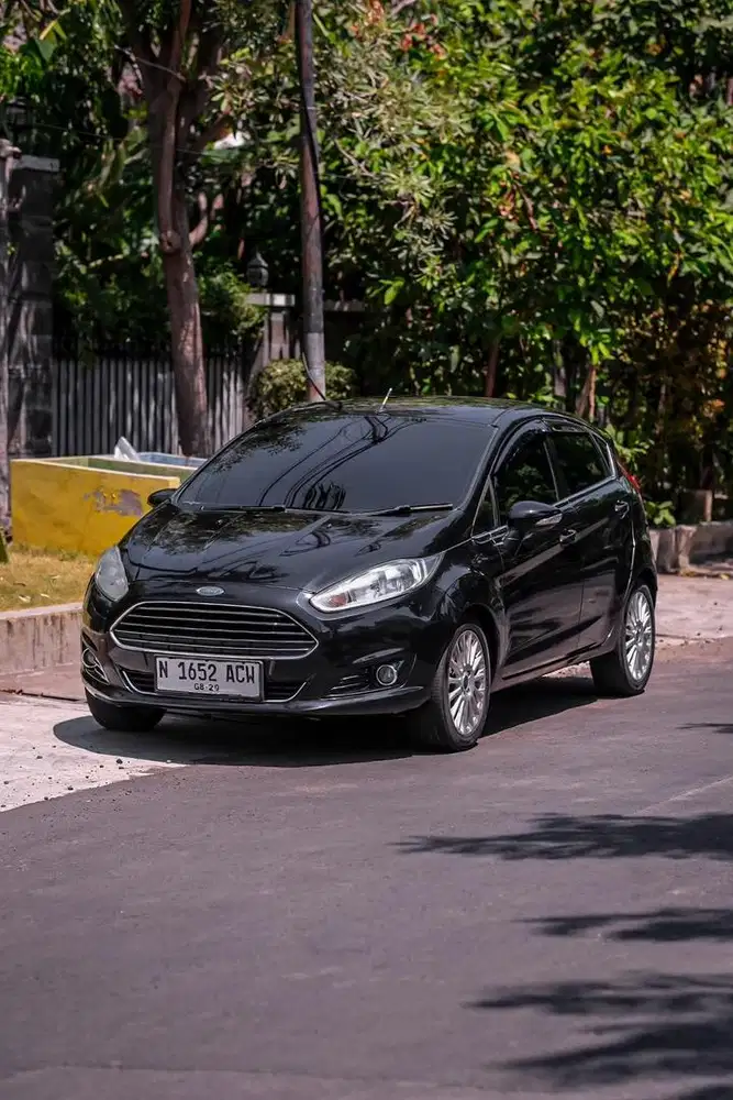 Ford Fiesta S 1.5 2013 AT