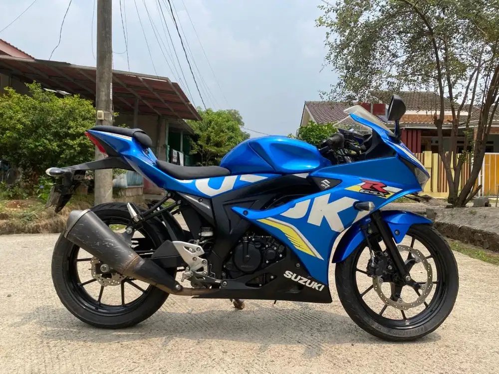 58@; PJK ON F KOTA SUZUKI GSX150R BIRU2017