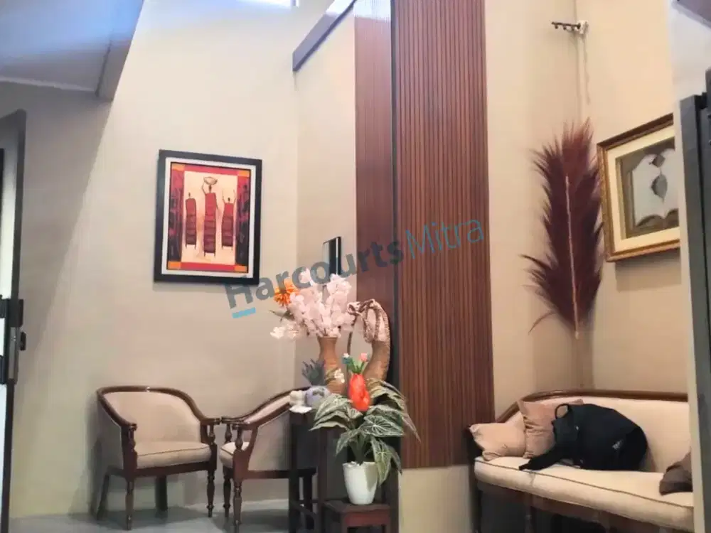JUAL CEPAT, HARUS TERJUAL BULAN INI, RUMAH 2 LANTAI, LT 180 M2, CINERE ESTATE, DEPOK –  ( RJ )