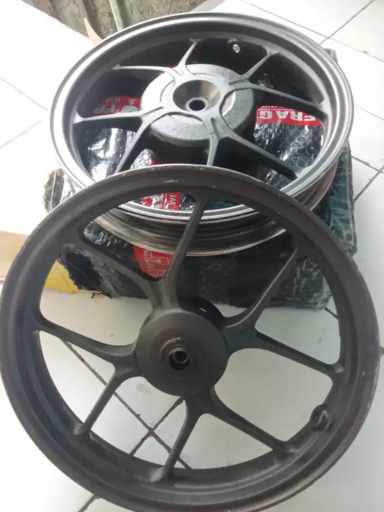 Jual cepat velg ori Honda beat deluxe ring 14