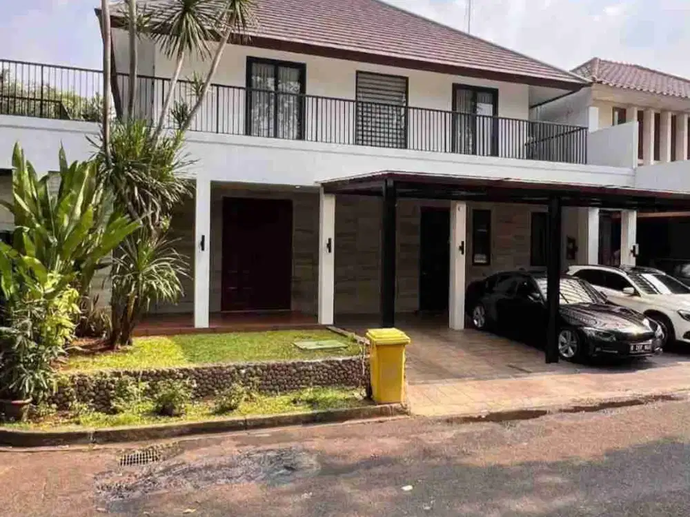 DIJUAL RUMAH BAGUS PLUS KOLAM RENANG TERAWAT DAN HARGA DIBAWAH PASARAN DI CILANDAK KOMPLEK MUTIARA KEMANG