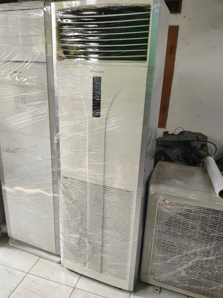 AC Standing Daikin 5 pk