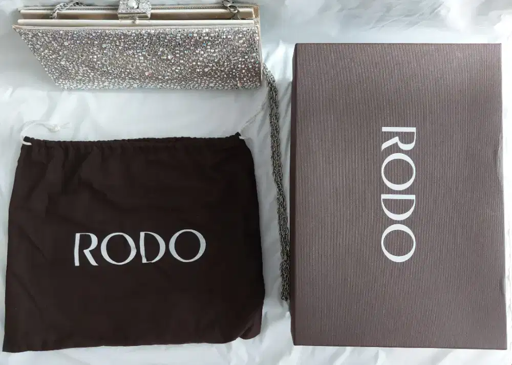 Tas pesta merk RODO